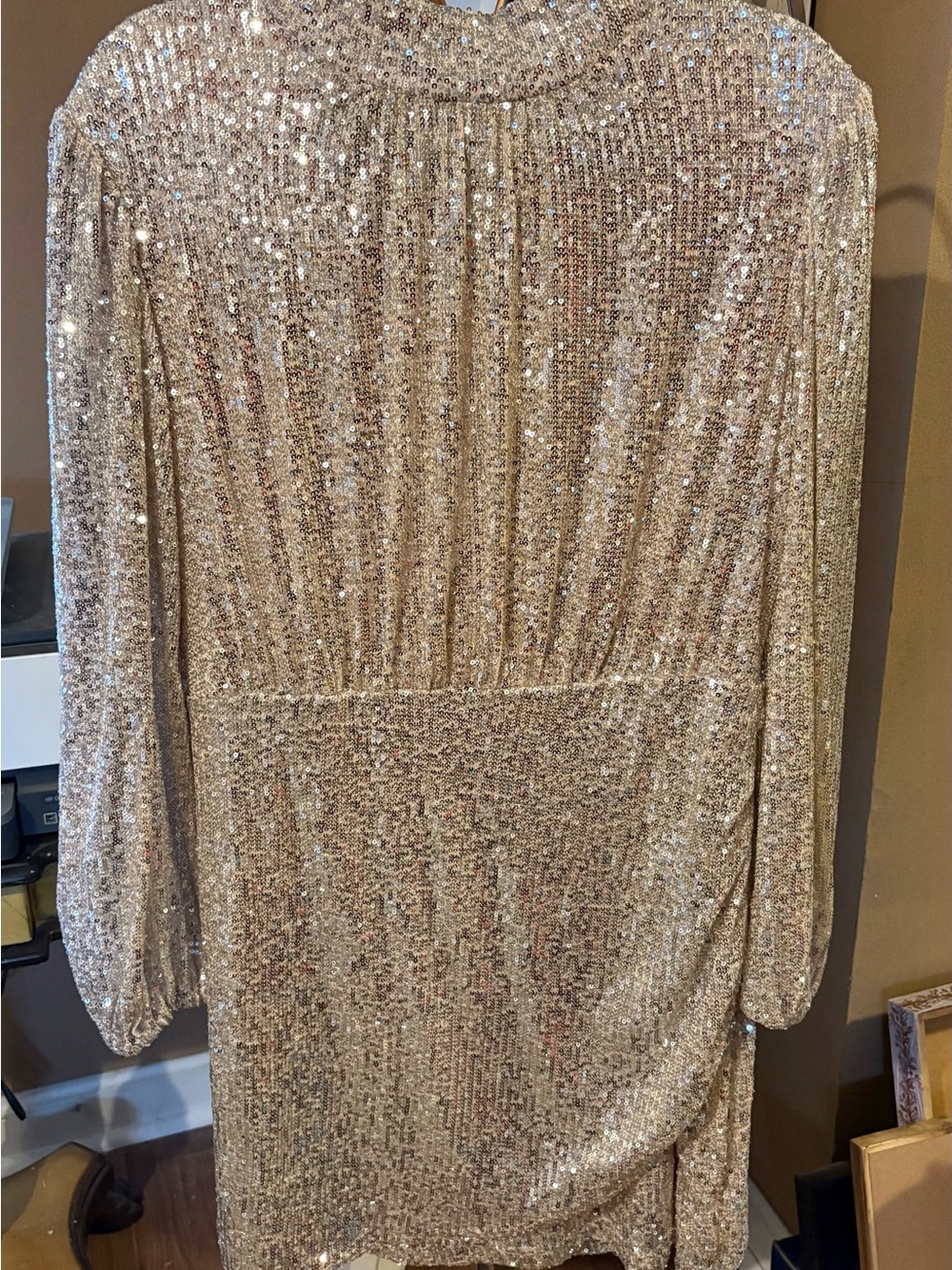 Nine West LG sequin Long Sleeve Shift Dress in Champagne